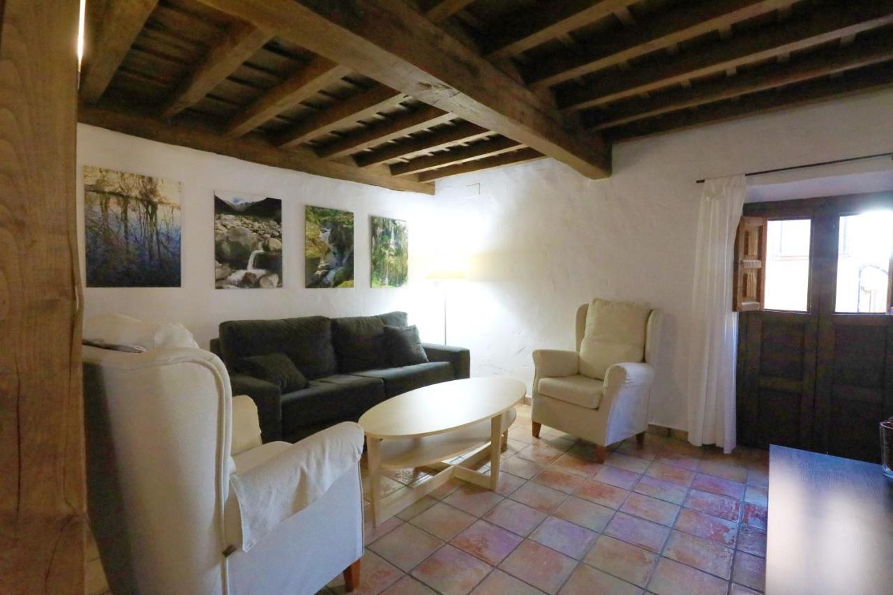 Apartamentos Rurales Spa Casa De Los Escudos Valverde de la Vera Bagian luar foto