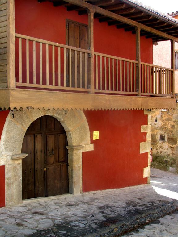 Apartamentos Rurales Spa Casa De Los Escudos Valverde de la Vera Bagian luar foto