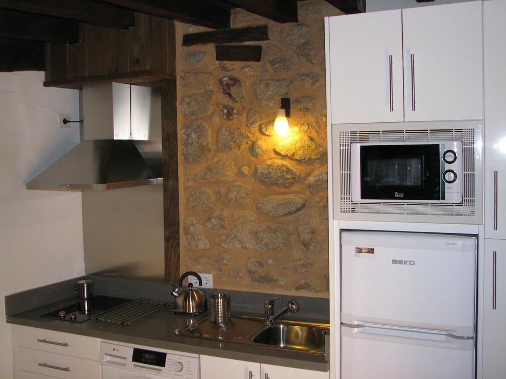 Apartamentos Rurales Spa Casa De Los Escudos Valverde de la Vera Bagian luar foto